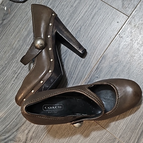 Coach dark brown mary jane heels - Picture 3 of 6